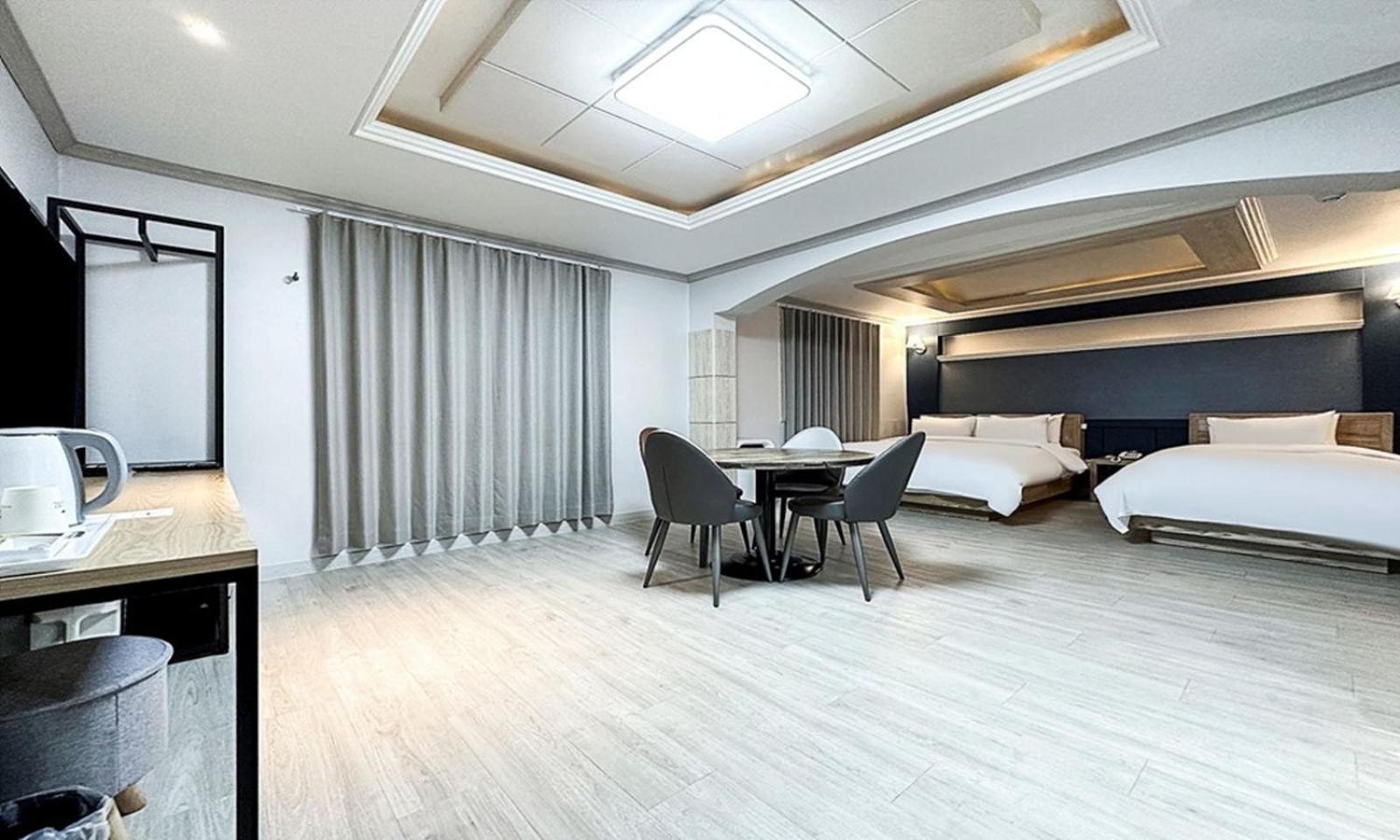 Gumi Time Hotel Экстерьер фото
